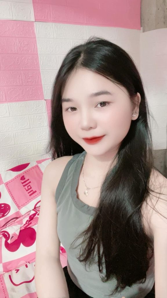 Hình Ảnh Của Gái Đẹp – Sự Thật, Phản Ứng Và Hệ Lụy Của Hiện Tượng Này